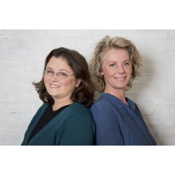 ER DER EN MOR TIL STEDE?