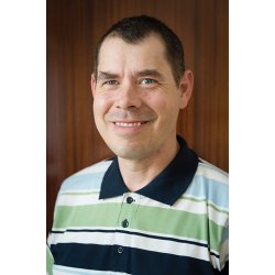 VOGNMANDEN FRA KVRNDRUP  FIRE GENERATIONERS VOGNMANDSFIRMA FRA 1922-2015