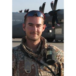 VEJEN HJEM - FRA LIVET I KRIG TIL LIVET I FRED