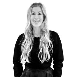 HUN RINGEDE FOR AT FORTLLE, AT JEG HAR KRFT