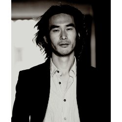 KUNSTNER I FRIT FALD