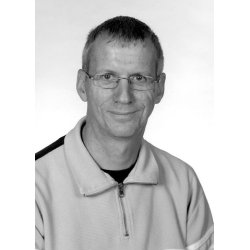 I GARUDAS KL&Oslash;ER