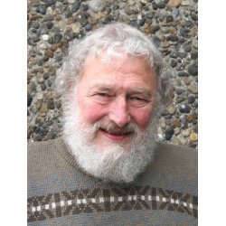 RAV - FEM FORUNDERLIGE FORT&AElig;LLINGER OG ET DIGT