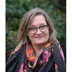 STRESS - EN SKALDET KVINDES KLOGSKAB