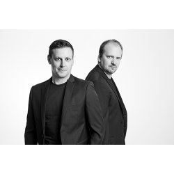 EKKOER FRA SKYGGELAND