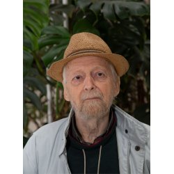 OVERGANGE - Ud af fortids skygge  mod fremtids lys