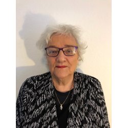 CHRISTINE - HISTORIEN OM ET FAMILIELIV - Et portr�t af Lange-sl�gten, 1940-1997