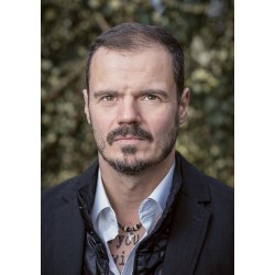 RDE RAVN - En Max Heller-krimi