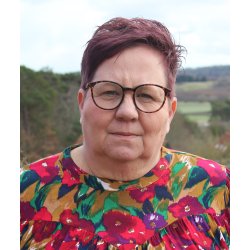 UNDER ET LAG AF MULD