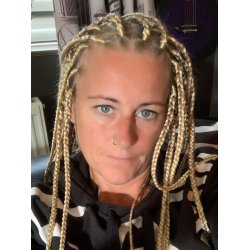 ET HELVEDES FORHOLD - Hvordan undslipper man en voldelig kreste?