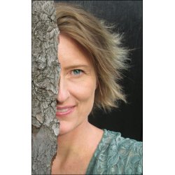 DVRGEN REGIN OG HANS MAGISKE TR