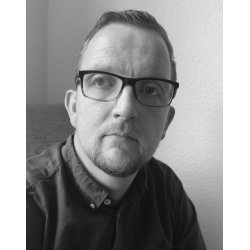 REDNINGSKRANSEN - RED MIG? Dagbog fra et krisecenter for m�nd � Mandecentret