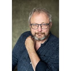 AT ST I DET NSTE - Digte om krligheden til at forske