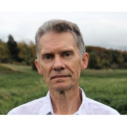 STORE SPEKTAKLER I VESTERRUDE