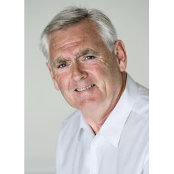 ET LIV MED FODBOLD OG JOURNALISTIK