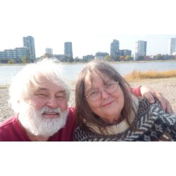 VILDE BLOMSTER - Min barndom og tidlige ungdom fortalt til Gudmund Auring