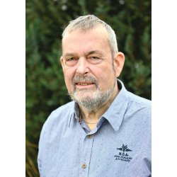 KRIMINELLE BES�G I BADEBYEN - En S�by-krimi