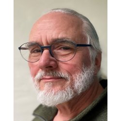 TROLDEN P FYNSHOVED - og andre eventyr for brn og voksne