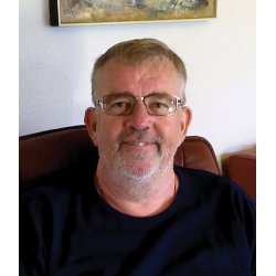 DE HERSKEDE SOM GUDER, MEN DDE SOM MENNESKER