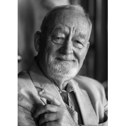 P�SKEDAGE VED HAVET